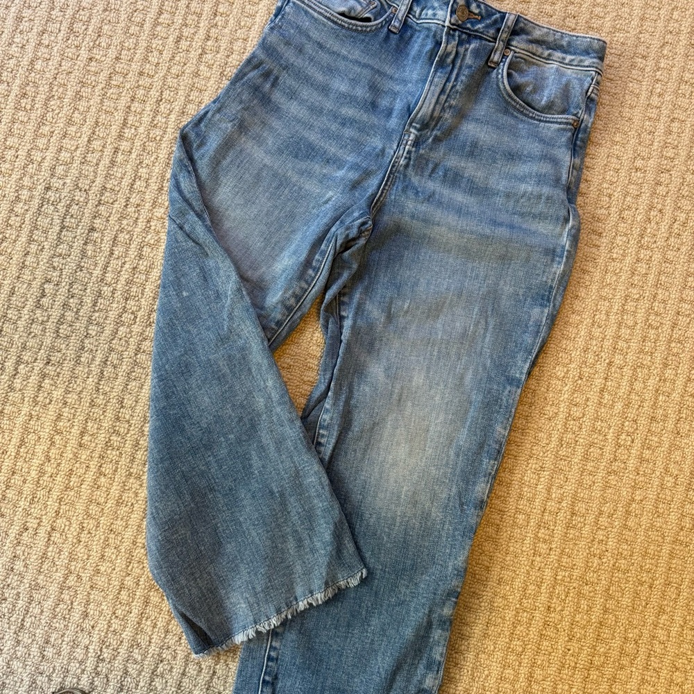 Chico’s Mid Wash High Rise Wide leg copped cutoff Jeans size 6/29 - Picture 5 of 5